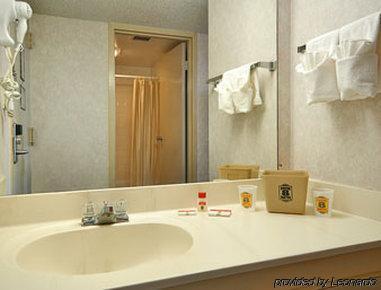 Baymont By Wyndham Batavia - Darien Lake חדר תמונה